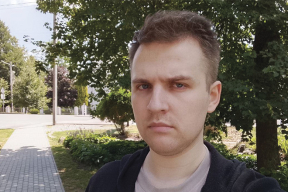 Конвейер репрессий. Брата Игоря Лосика эвакуировали из Беларуси. Библиотекаря из Горок осудили за протесты. А жителя Пинского района будут судить за интервью