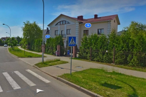 Былы галоўны ідэолаг Беларусі прадаў дом у Драздах за $600 тысяч
